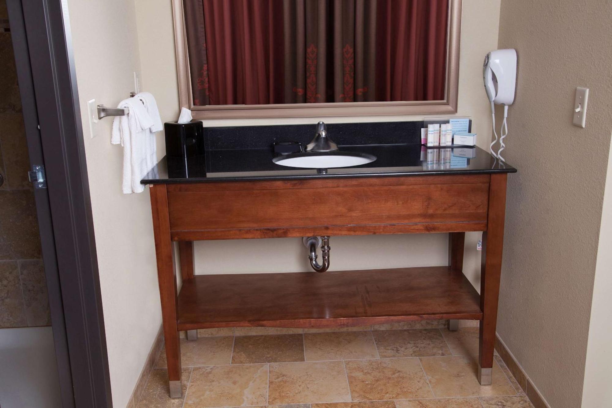 Hampton Inn & Suites Dickinson Nd Zewnętrze zdjęcie