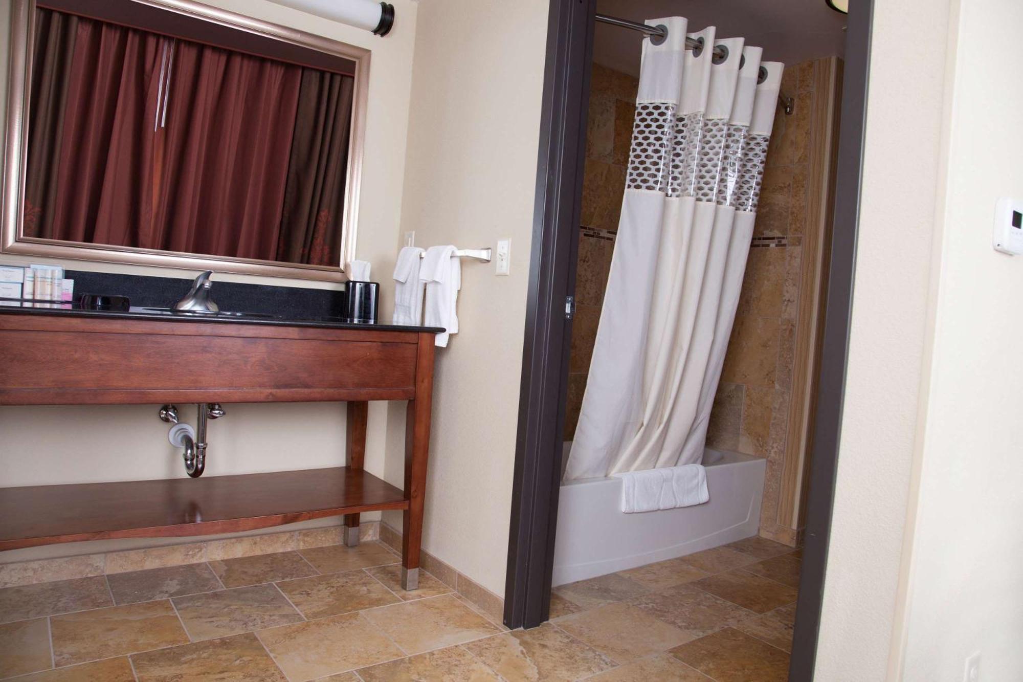 Hampton Inn & Suites Dickinson Nd Zewnętrze zdjęcie